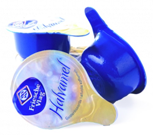 Koffiemelk Friesche vlag halvamel 7,5 gram 10 cups